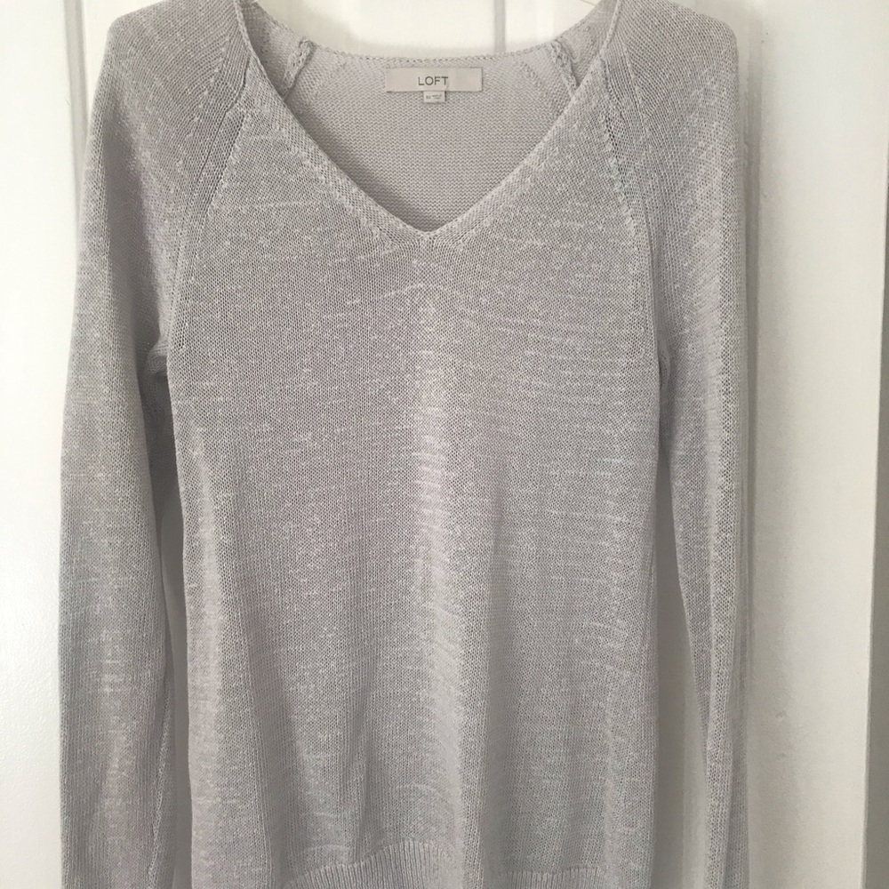Lightweight v neck sweater